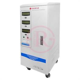 استابلایزر سروو موتوری سه فاز تثبیت کننده برق توان 10000VA ولت آمپر یا 10KVA کیلو ولت آمپر گلداستار Goldstar (به اصطلاح 10000W وات یا 10KW کیلو وات)